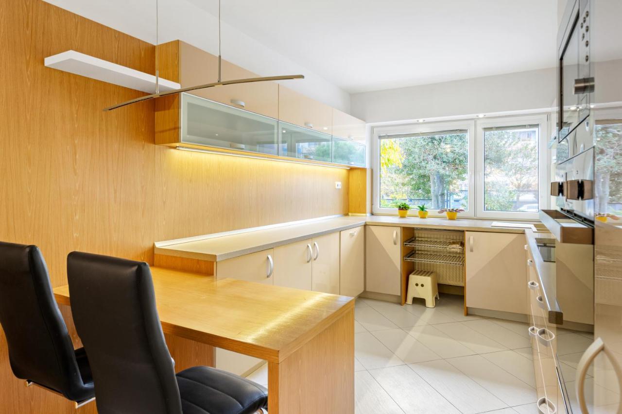Family With Garden View Appartement *